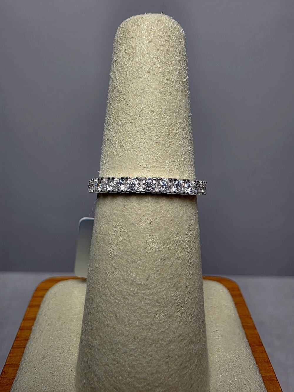 S6 1.01ctw Moissanite Eternity Band 925 Sterling Silver